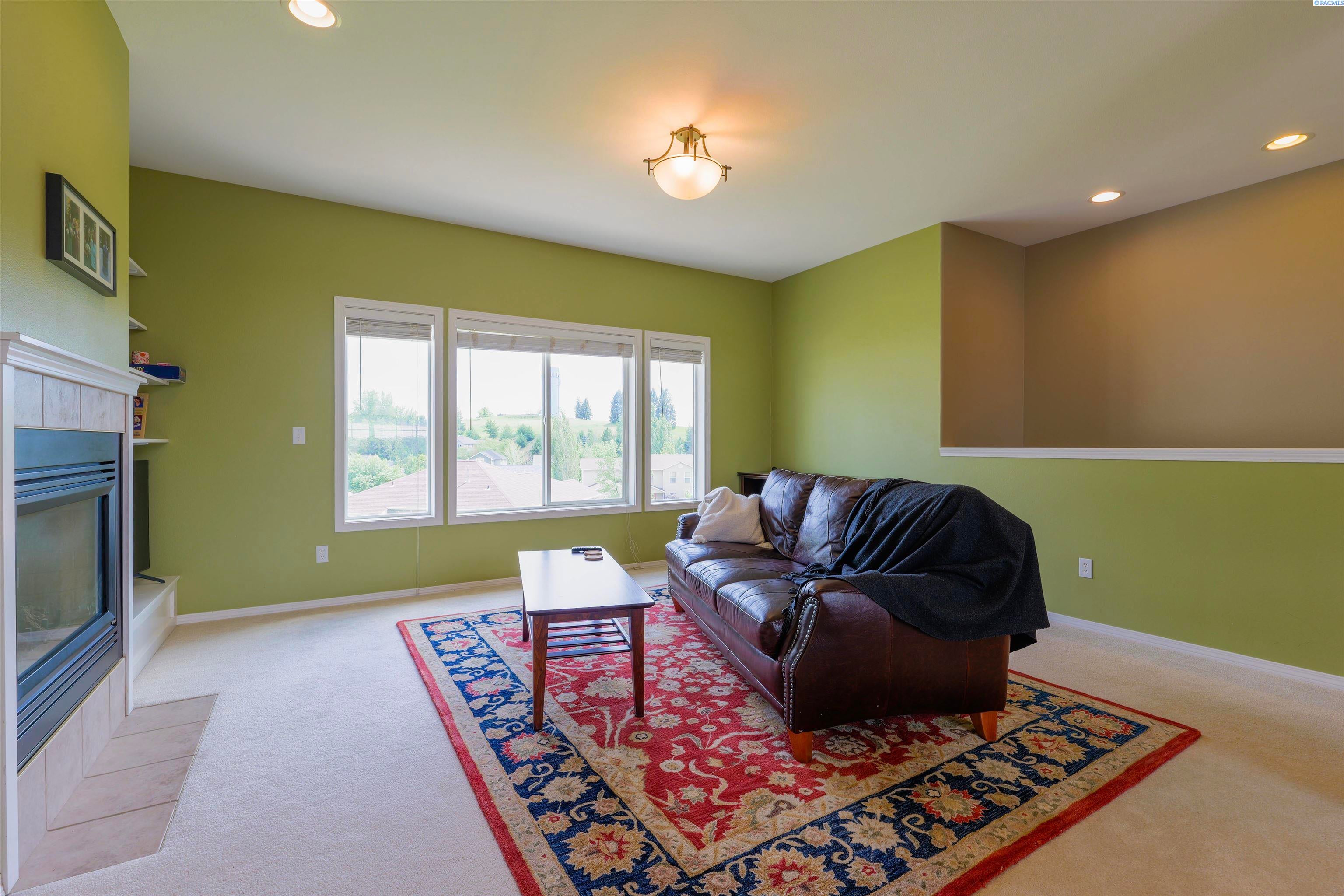 2260 Northwest Ridgeline Drive Pullman, WA 99163 - Photo 6 of 47 Gallery Image 6