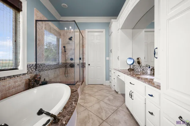 $459,000 | 15105 Highway 77, Rosedale, LA 70772