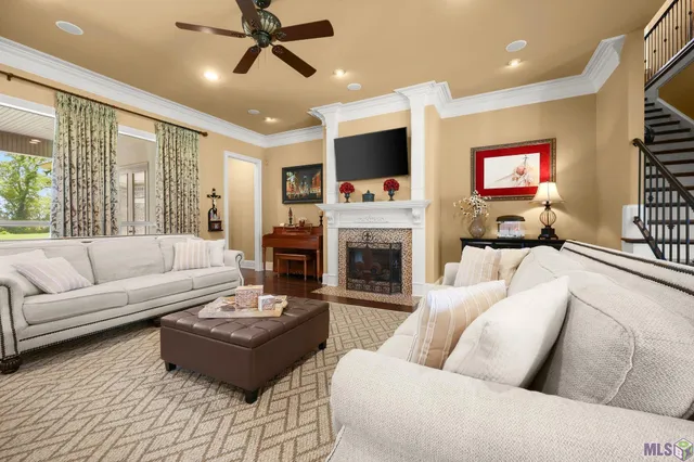 $459,000 | 15105 Highway 77, Rosedale, LA 70772