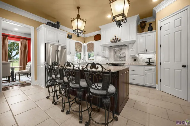 $459,000 | 15105 Highway 77, Rosedale, LA 70772