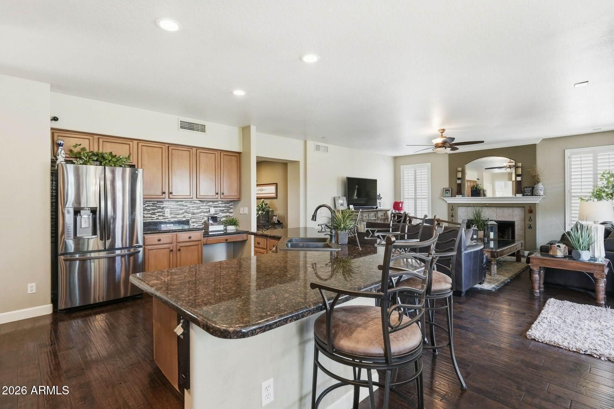 4021 East Kirkland Road Phoenix, AZ 85050 - Photo 9 of 35 a dining room with furniture window and wooden floor