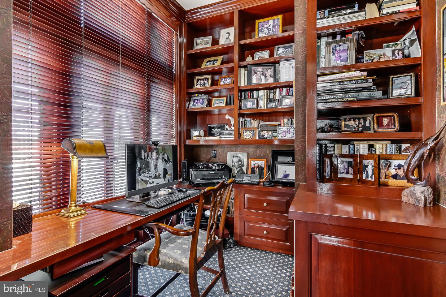 1830 Rittenhouse Square, Unit 15A Philadelphia, PA 19103 - Photo 23 of 42