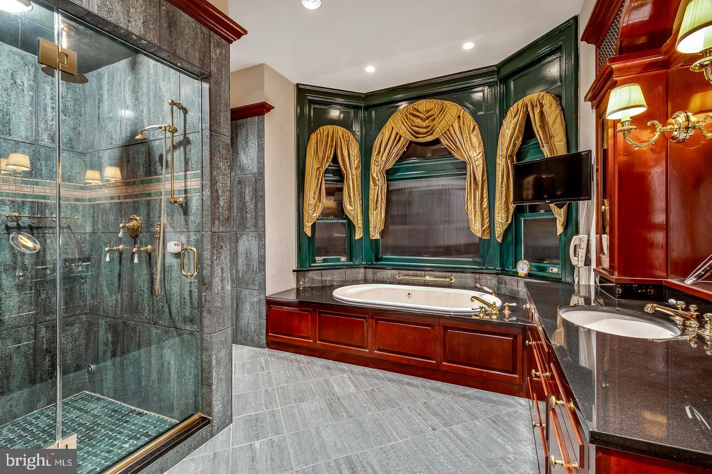 1830 Rittenhouse Square, Unit 15A Philadelphia, PA 19103 - Photo 26 of 42