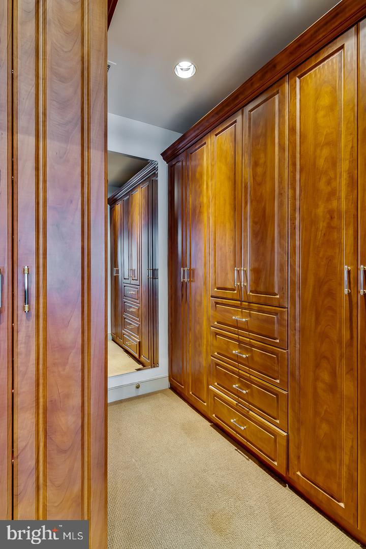 1830 Rittenhouse Square, Unit 15A Philadelphia, PA 19103 - Photo 29 of 42