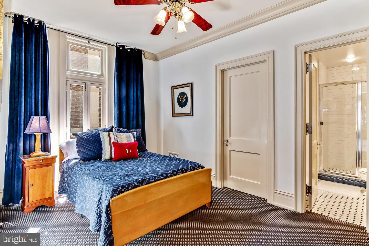 1830 Rittenhouse Square, Unit 15A Philadelphia, PA 19103 - Photo 34 of 42