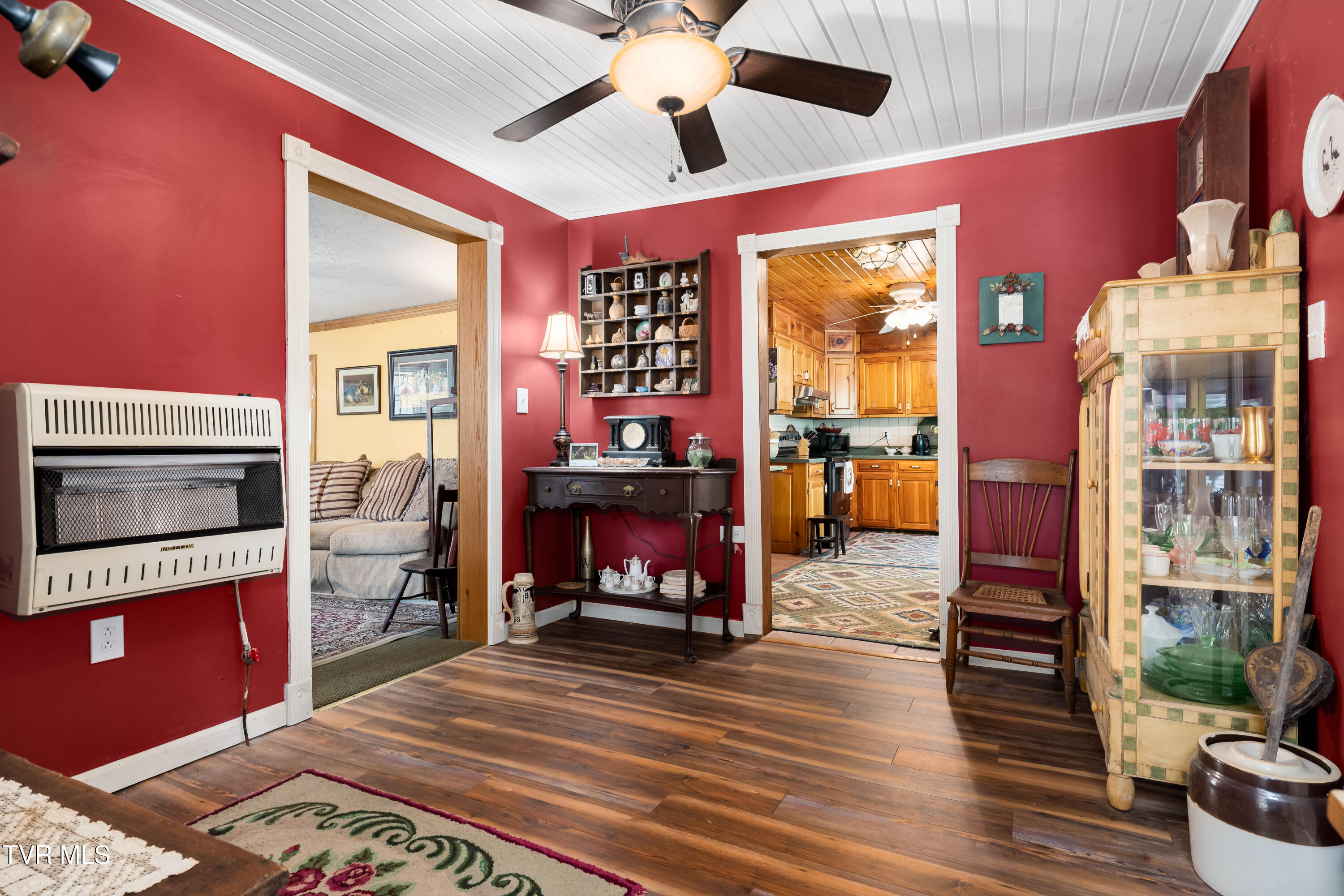 6646 Roan Creek Road Butler, TN 37640 - Photo 15 of 80 6646 Roan Creek Rd (64 of 81)