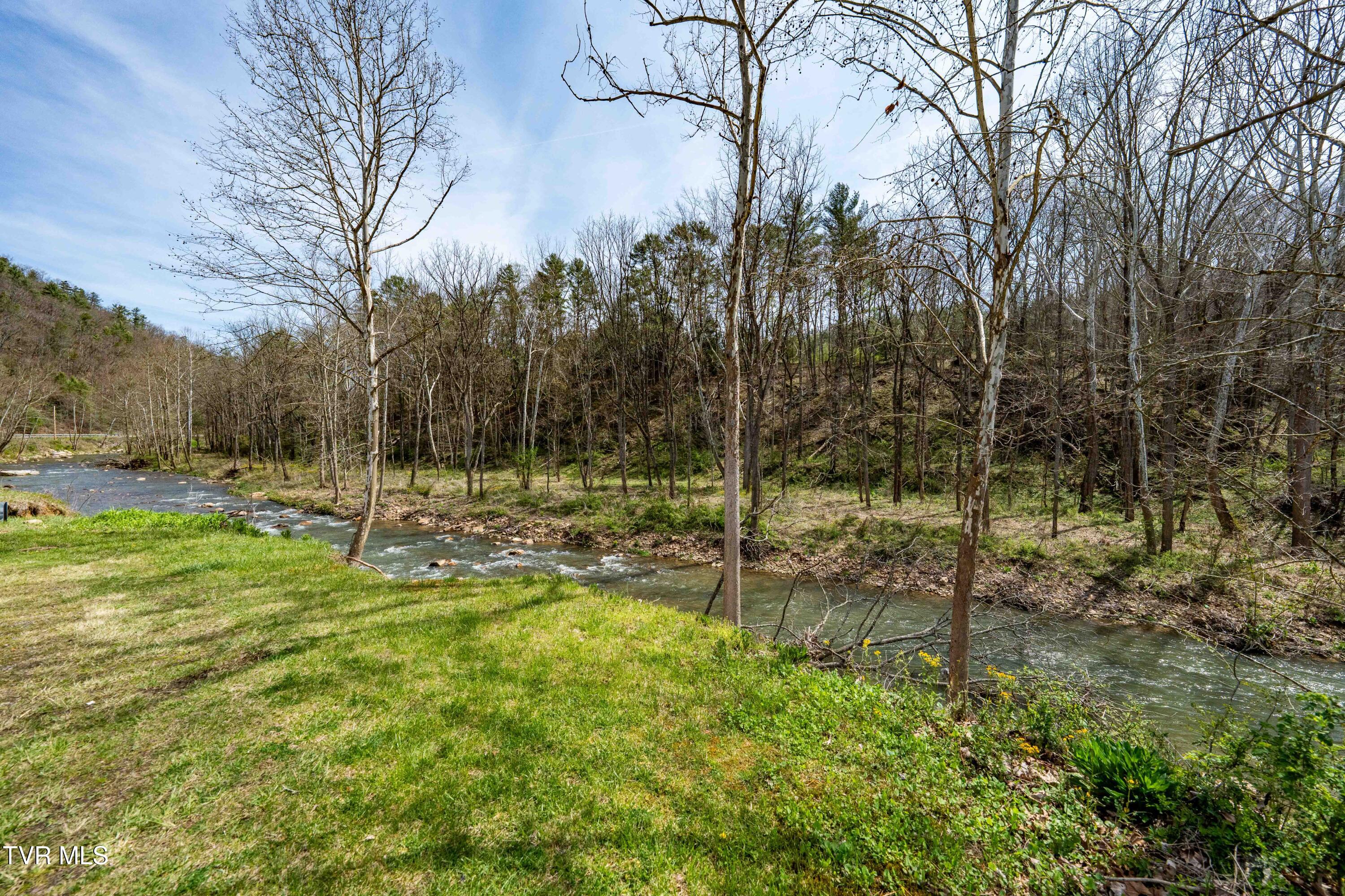 6646 Roan Creek Road Butler, TN 37640 - Photo 67 of 80 6646 Roan Creek Rd (44 of 81)