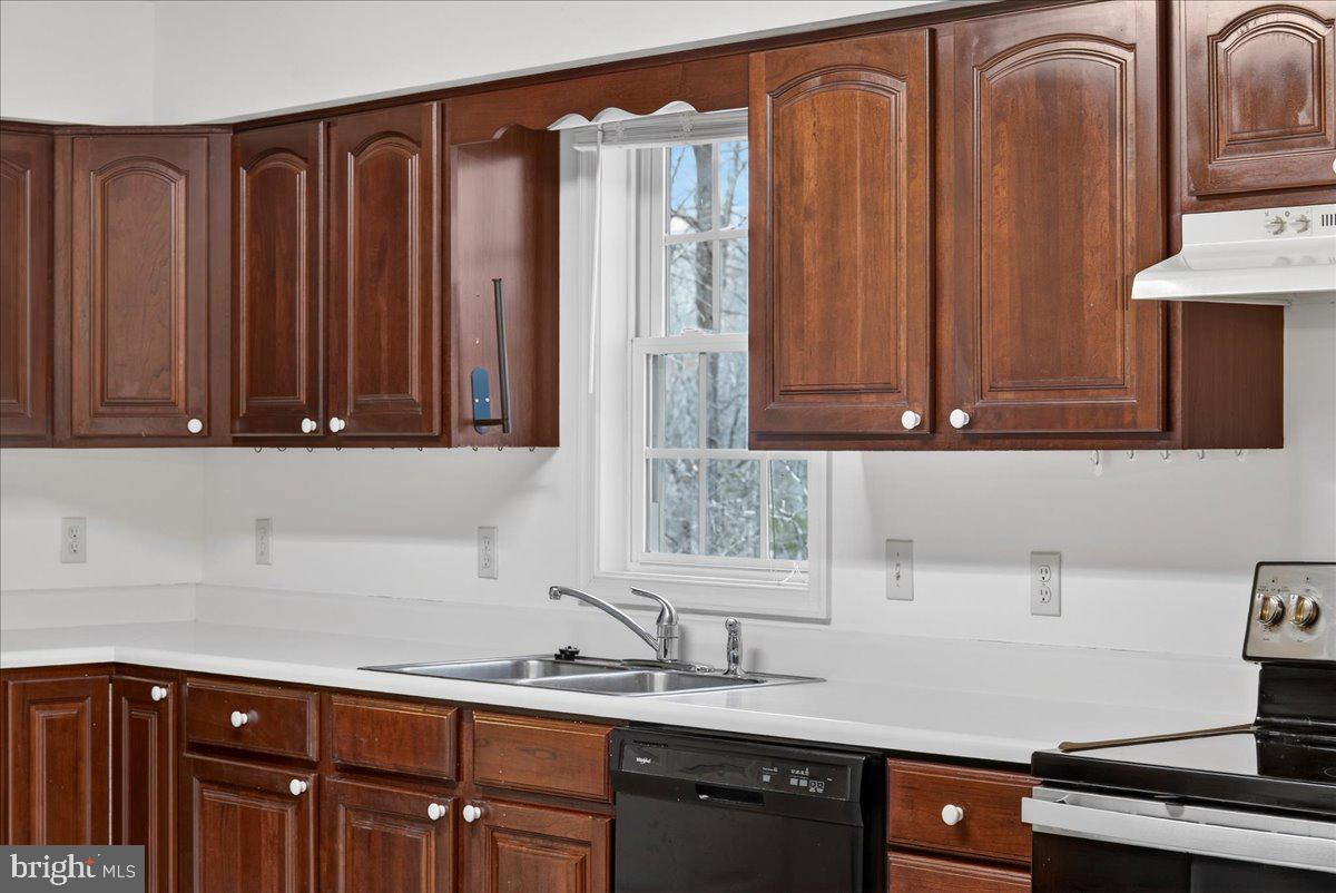 9521 Grasty Gold Mine Road Rhoadesville, VA 22542 - Photo 28 of 88