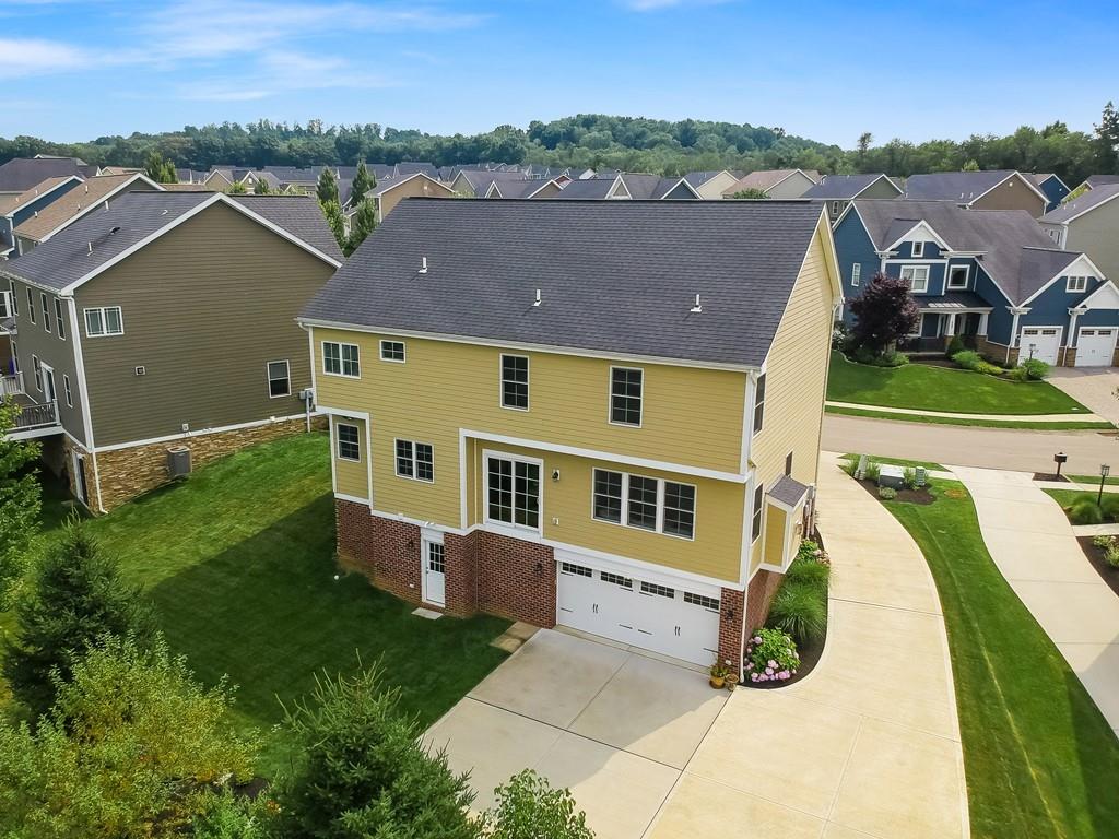 128 Granite Ridge Circle Mars, PA 16046 - Photo 4 of 25 Gallery Image 4