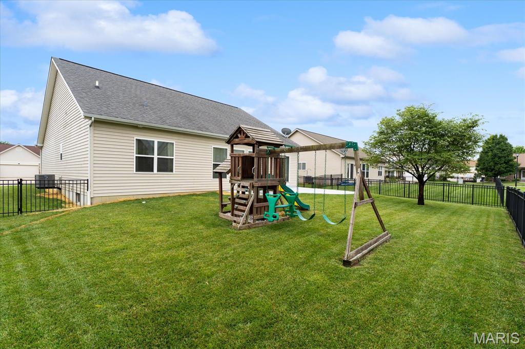 1005 Hawkridge Run Shiloh, IL 62221 - Photo 38 of 42