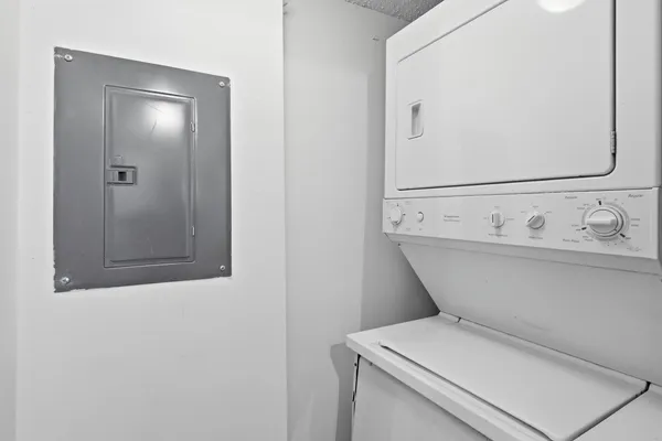 $349,000 | 278 Village Boulevard, Unit 8106, Tequesta, FL 33469