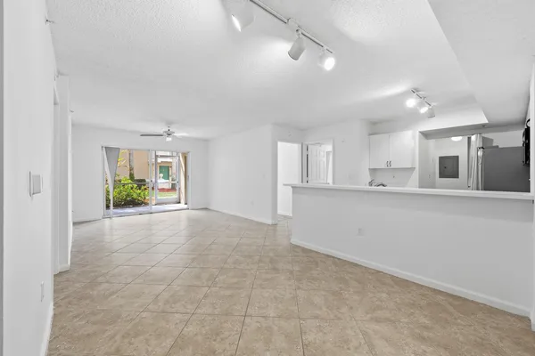 $349,000 | 278 Village Boulevard, Unit 8106, Tequesta, FL 33469