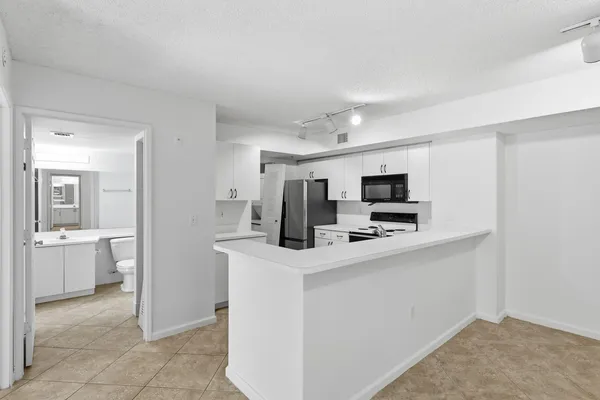 $349,000 | 278 Village Boulevard, Unit 8106, Tequesta, FL 33469