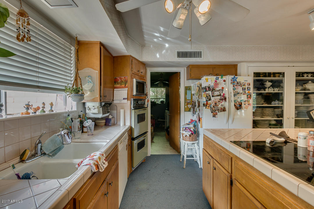 9239 South Terrace Road Tempe, AZ 85284 - Photo 26 of 65 27-Warner