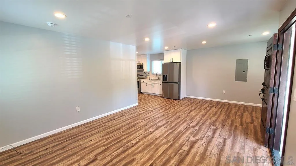 8834 1/2 Valencia Street Spring Valley, CA 91977 - Photo 4 of 23