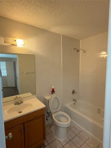 $2,300 | 5601 Porsche Lane, Austin, TX 78749