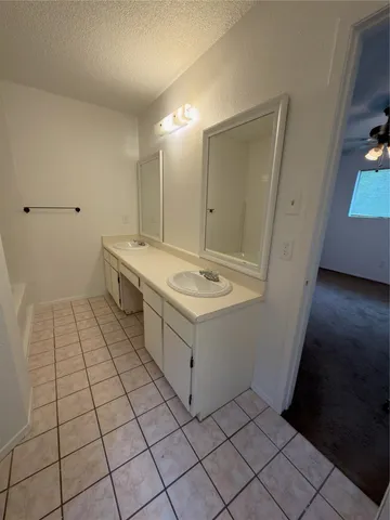 $2,300 | 5601 Porsche Lane, Austin, TX 78749