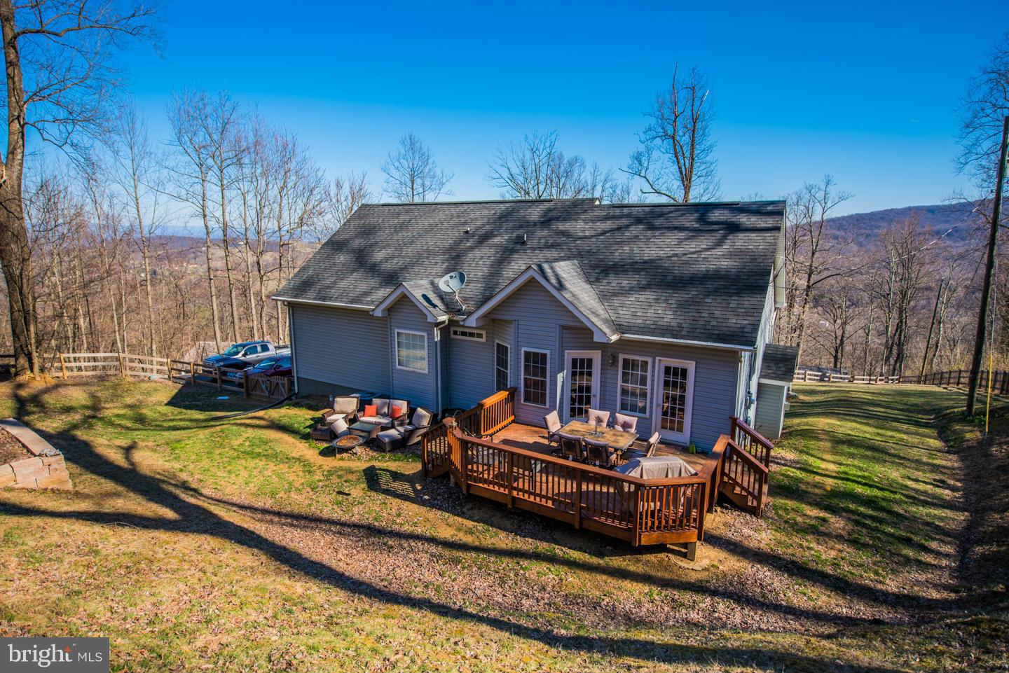 619 Mountain Heights Road Front Royal, VA 22630 - Photo 26 of 30 Exterior (Rear)