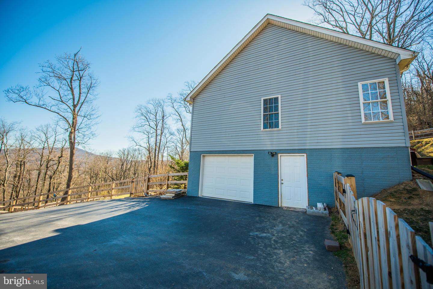 619 Mountain Heights Road Front Royal, VA 22630 - Photo 30 of 30 Large garage