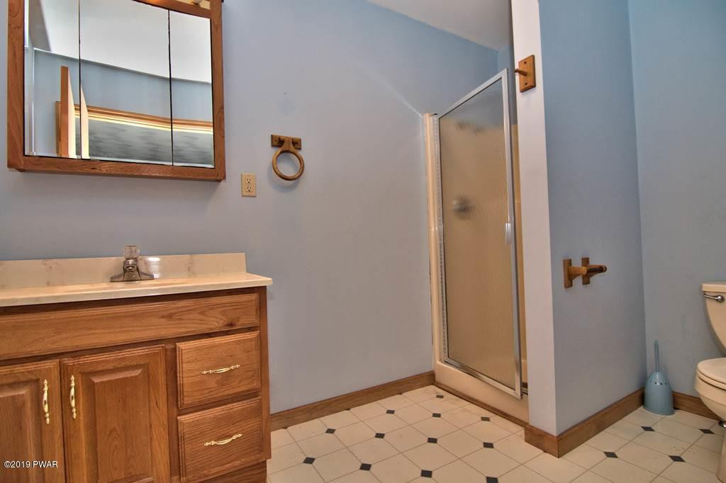 891 South Preston Road Lakewood, PA 18439 - Photo 16 of 42 Master Bath