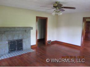 70 Noble Road Fairview, NC 28730 - Photo 8 of 22 Gallery Image 8