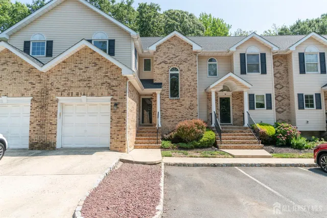 $585,000 | 82 Agostina Drive, Holmdel, NJ 07733