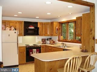 330 Rock Raymond Road Downingtown, PA 19335 - Photo 5 of 6 Gallery Image 5