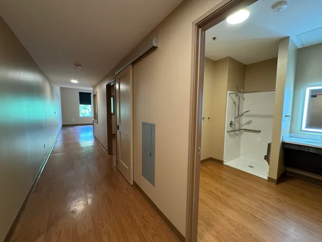 $2,021 | 83 Hanover Street, Unit 202, Manchester, NH 03101