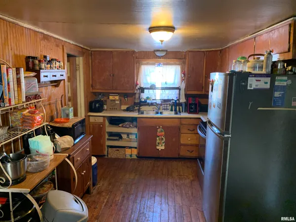 $62,500 | 401 West 3rd Avenue, Monmouth, IL 61462