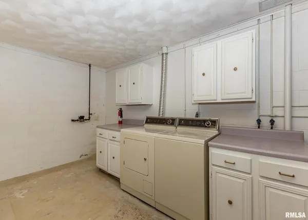 $195,000 | 3407 41st Street, Moline, IL 61265