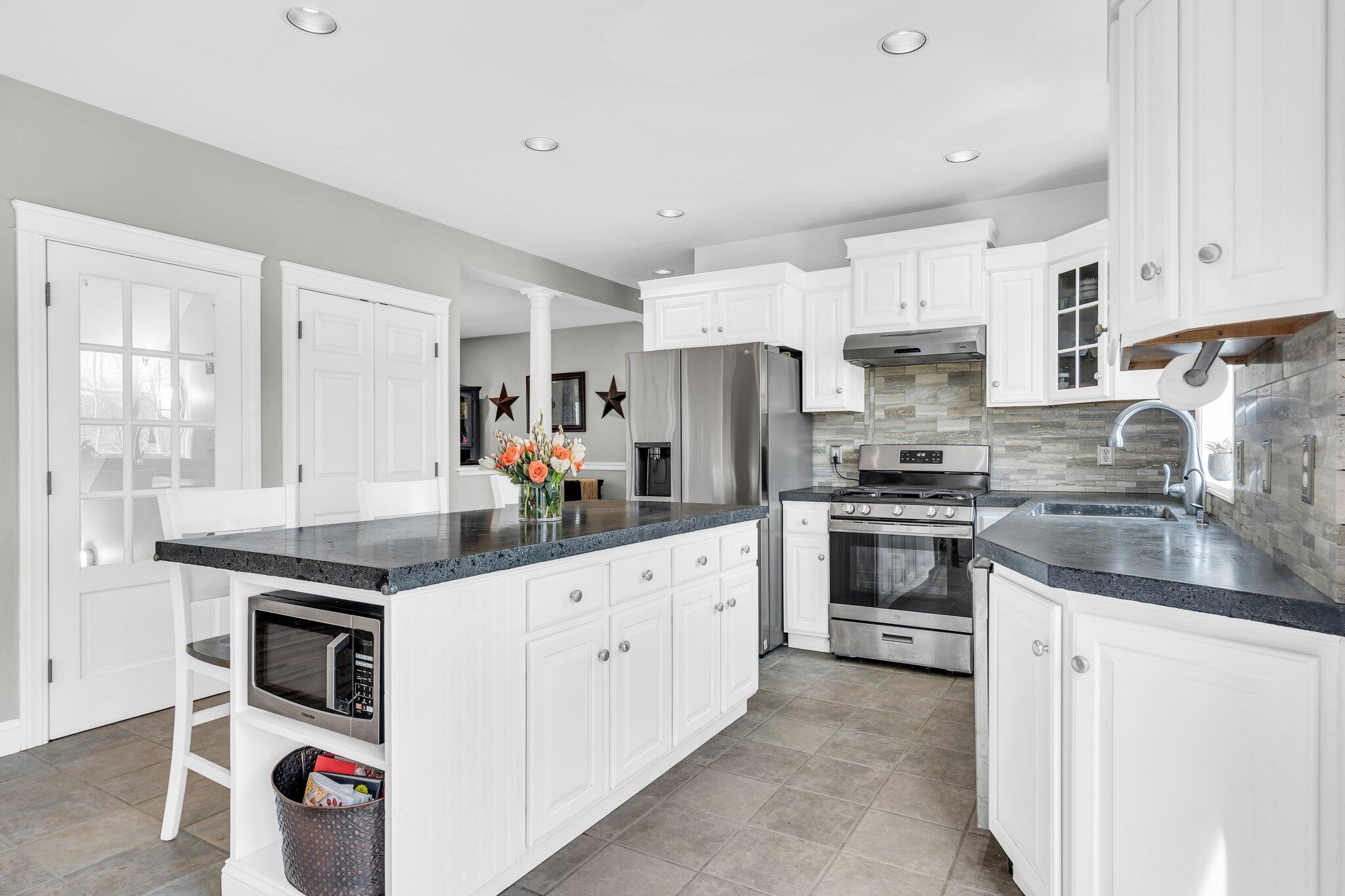 174 Mast Road Falmouth, ME 04105 - Photo 7 of 66 6-web-or-mls-DSC09374