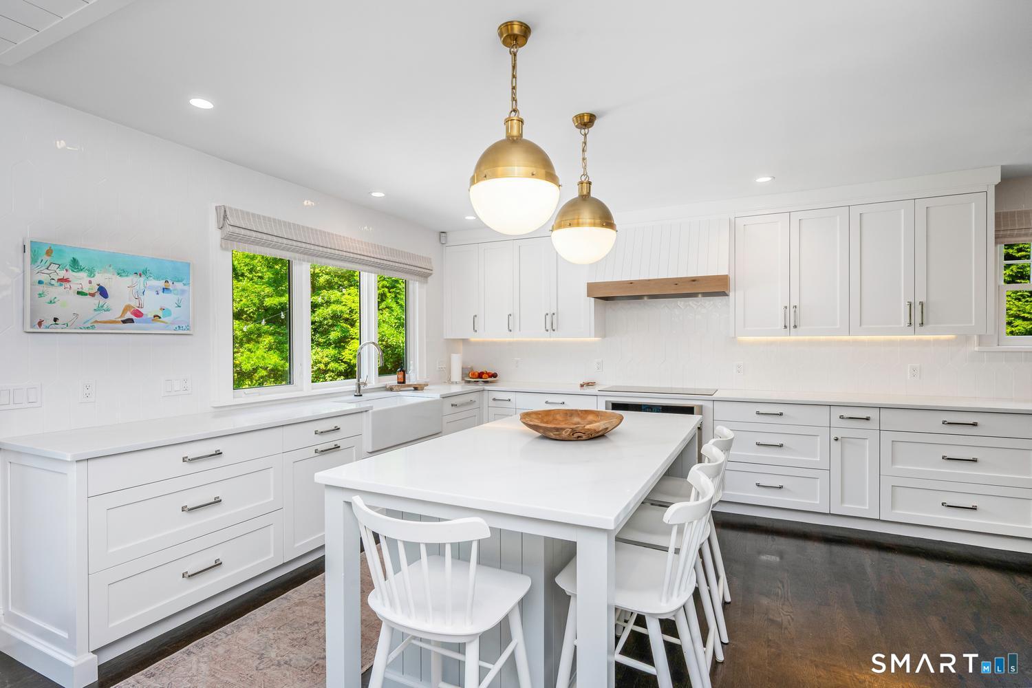 5 Birch Road Darien, CT 06820 - Photo 7 of 40