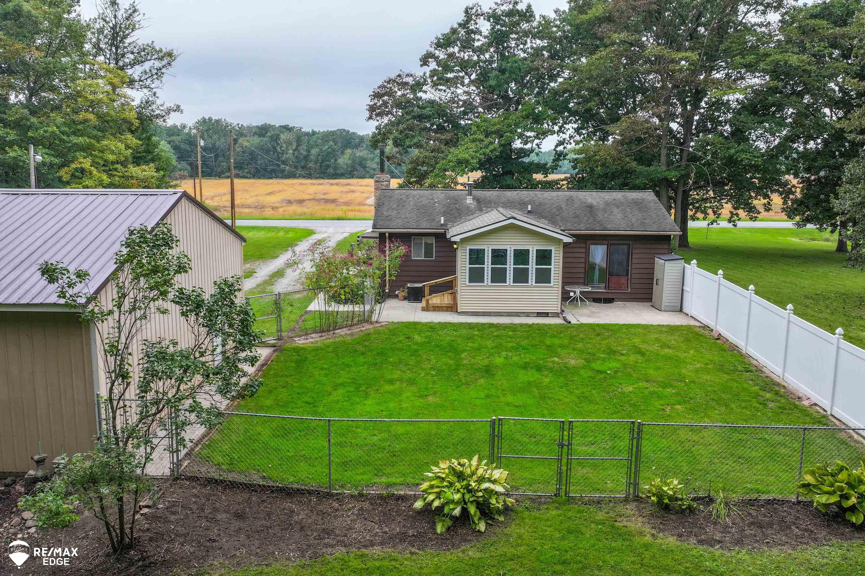 10235 Maple Road Birch Run, MI 48415 - Photo 43 of 47 50122449-42.JPG