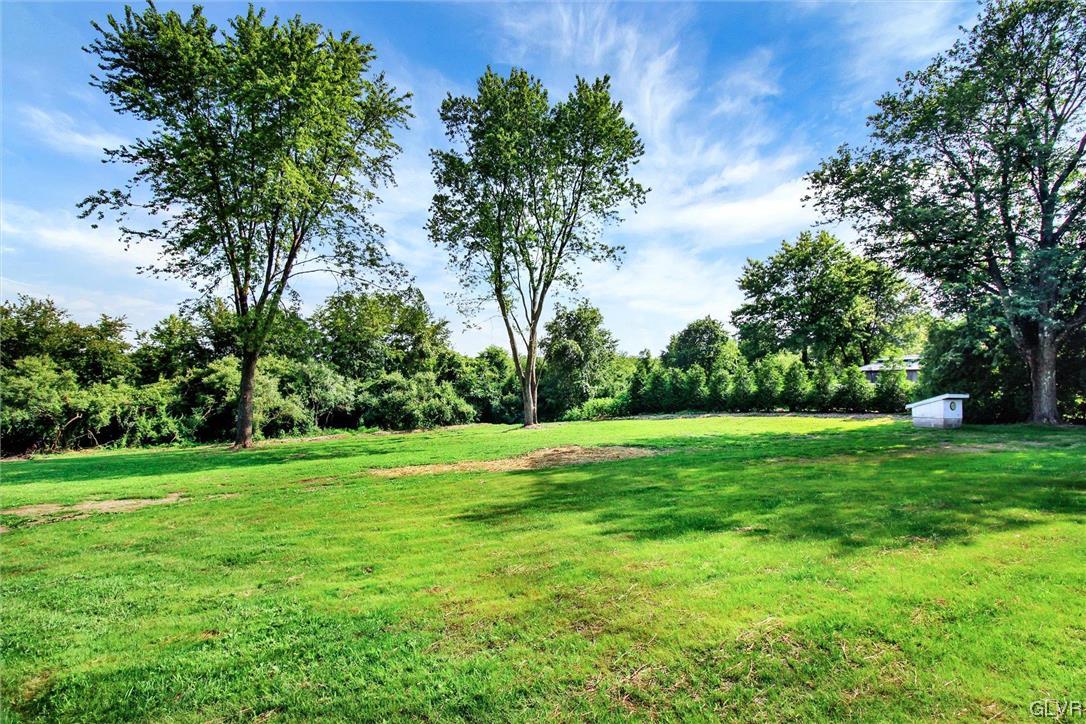 760 Carney Road Kunkletown, PA 18058 - Photo 30 of 36 a view of a grassy field with trees