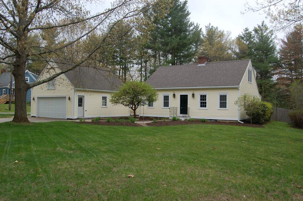 173 B Dover Point Road Dover, NH 03820 - Photo 1 of 40