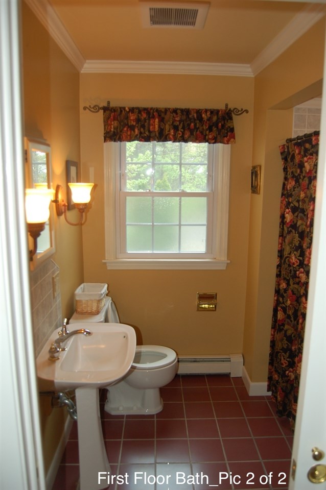 173 B Dover Point Road Dover, NH 03820 - Photo 3 of 40