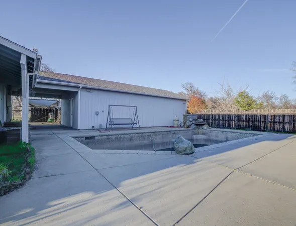 a view of house and outdoor space