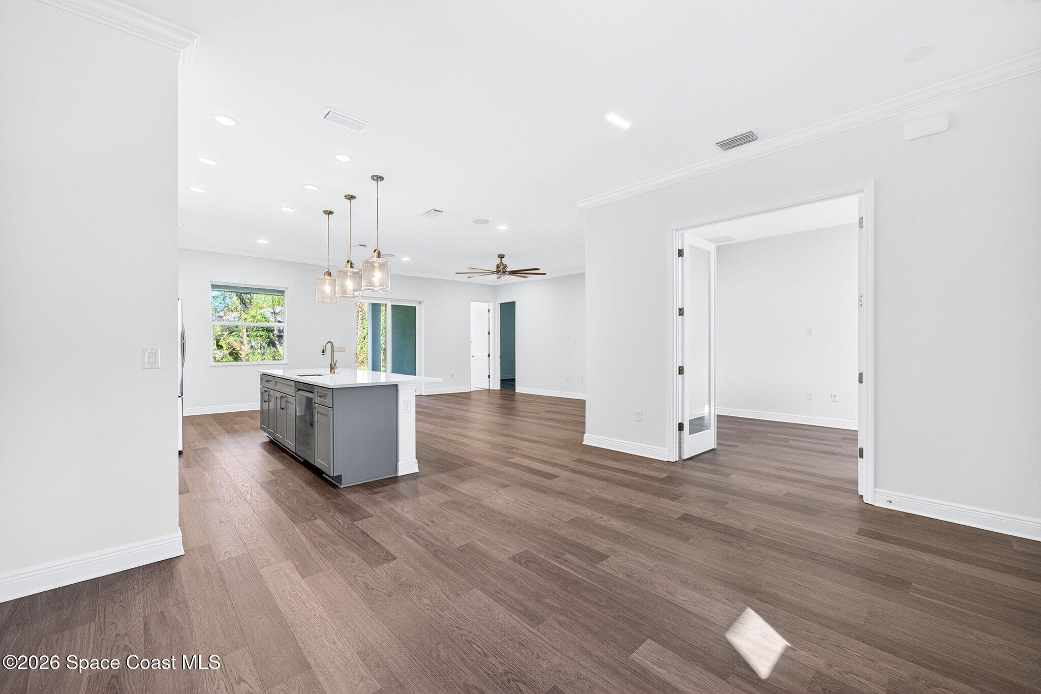 7480 Sheridan Road West Melbourne, FL 32904 - Photo 5 of 32 Study Doors & Dining