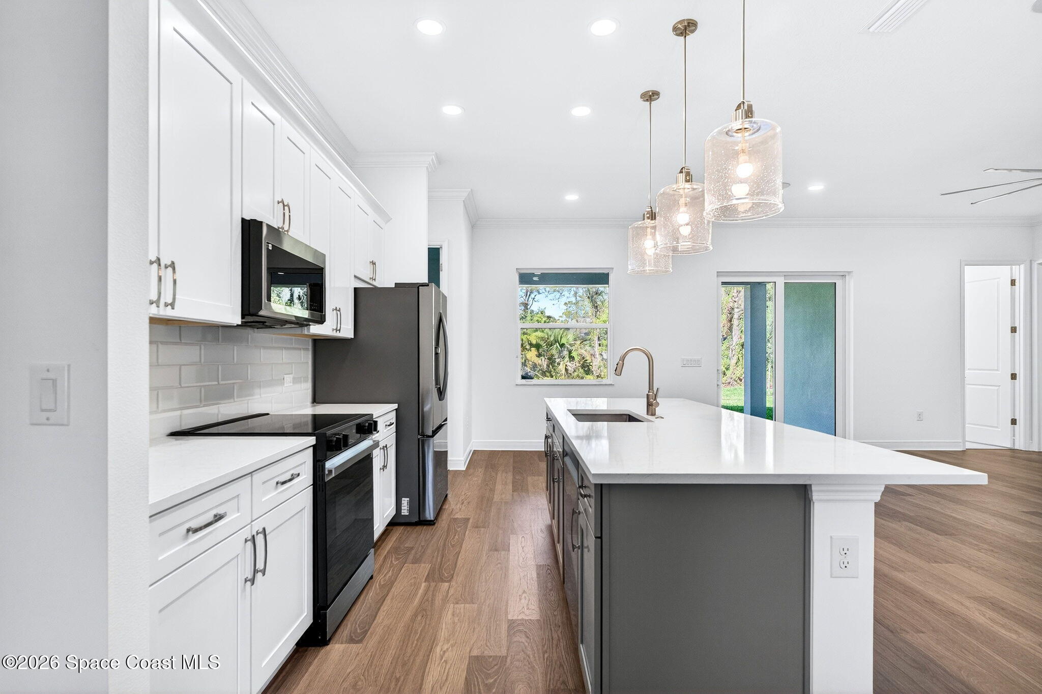 7480 Sheridan Road West Melbourne, FL 32904 - Photo 8 of 32 Kitchen