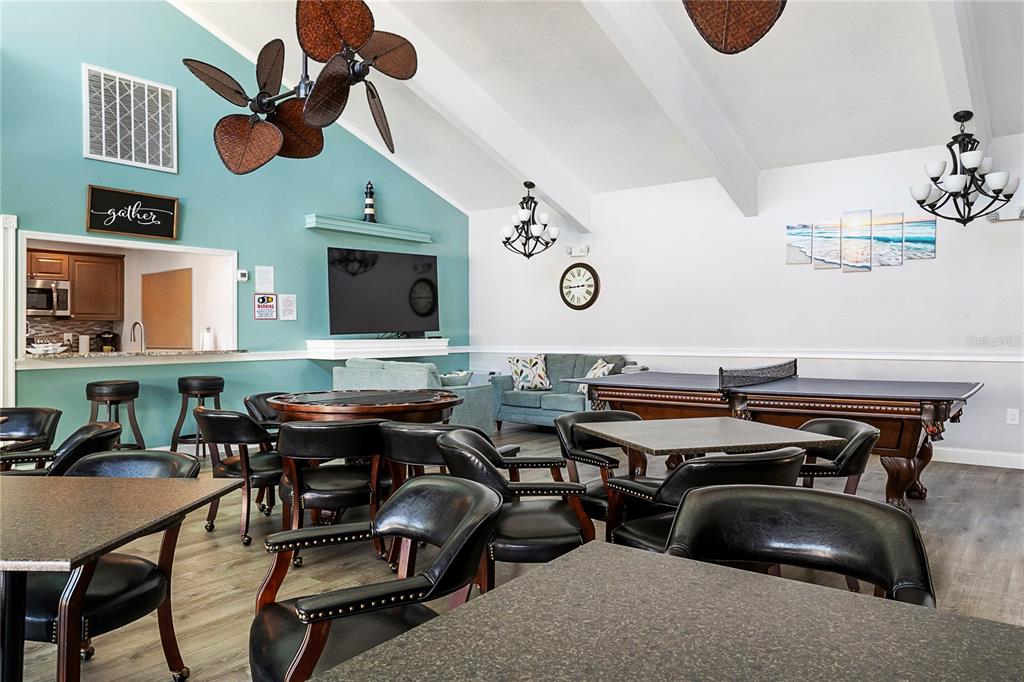 3273 South Beneva Road, Unit 203 Sarasota, FL 34232 - Photo 28 of 36 a reading room with furniture and view