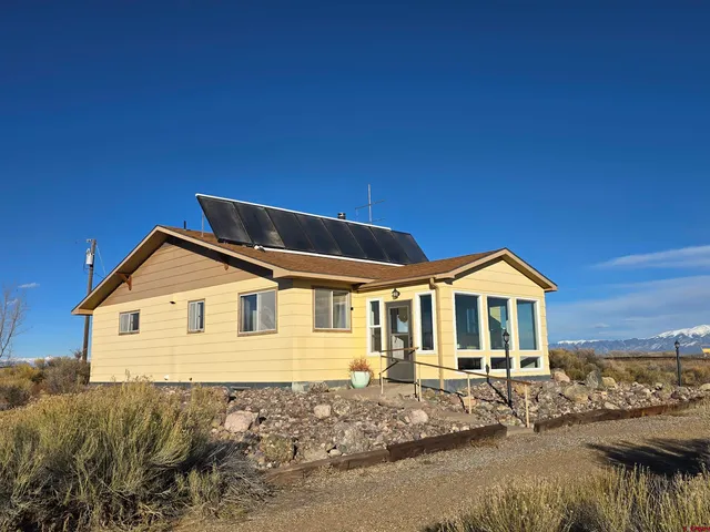 $369,000 | 4590 Sierra Vista Road, Alamosa, CO 81101