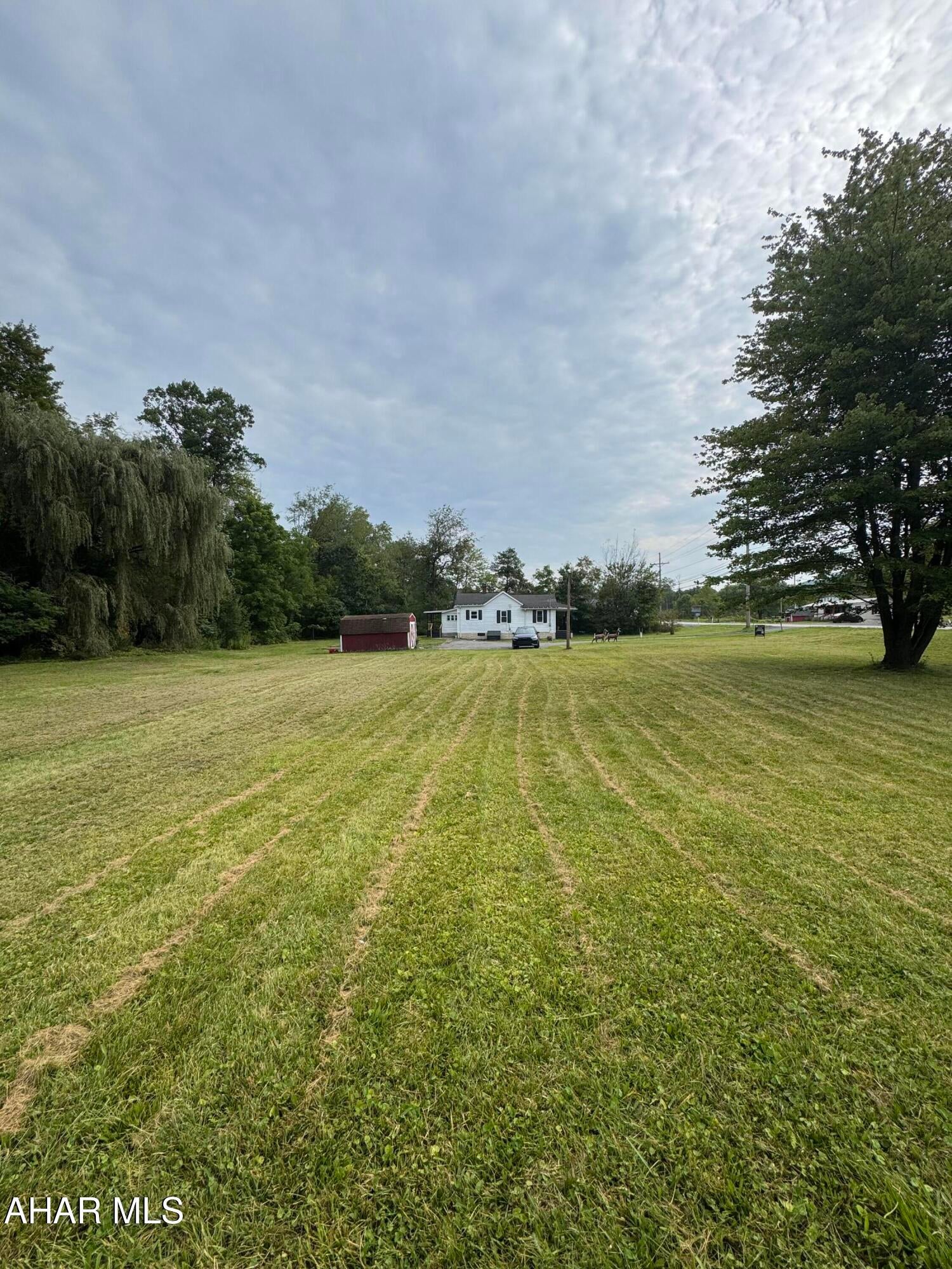 14340 South Eagle Valley Road Tyrone, PA 16686 - Photo 4 of 17 Gallery Image 4