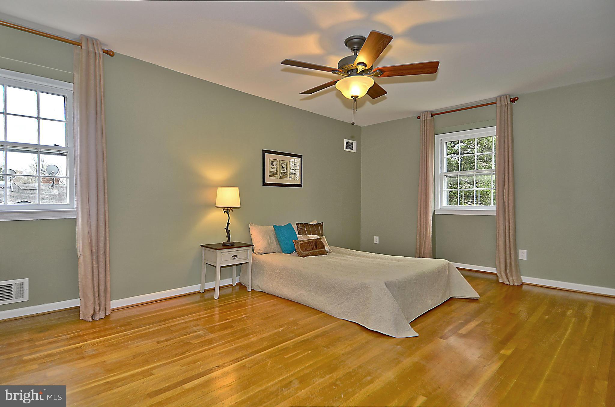2003 Gatewood Place Silver Spring, MD 20903 - Photo 17 of 29 Owner Suite