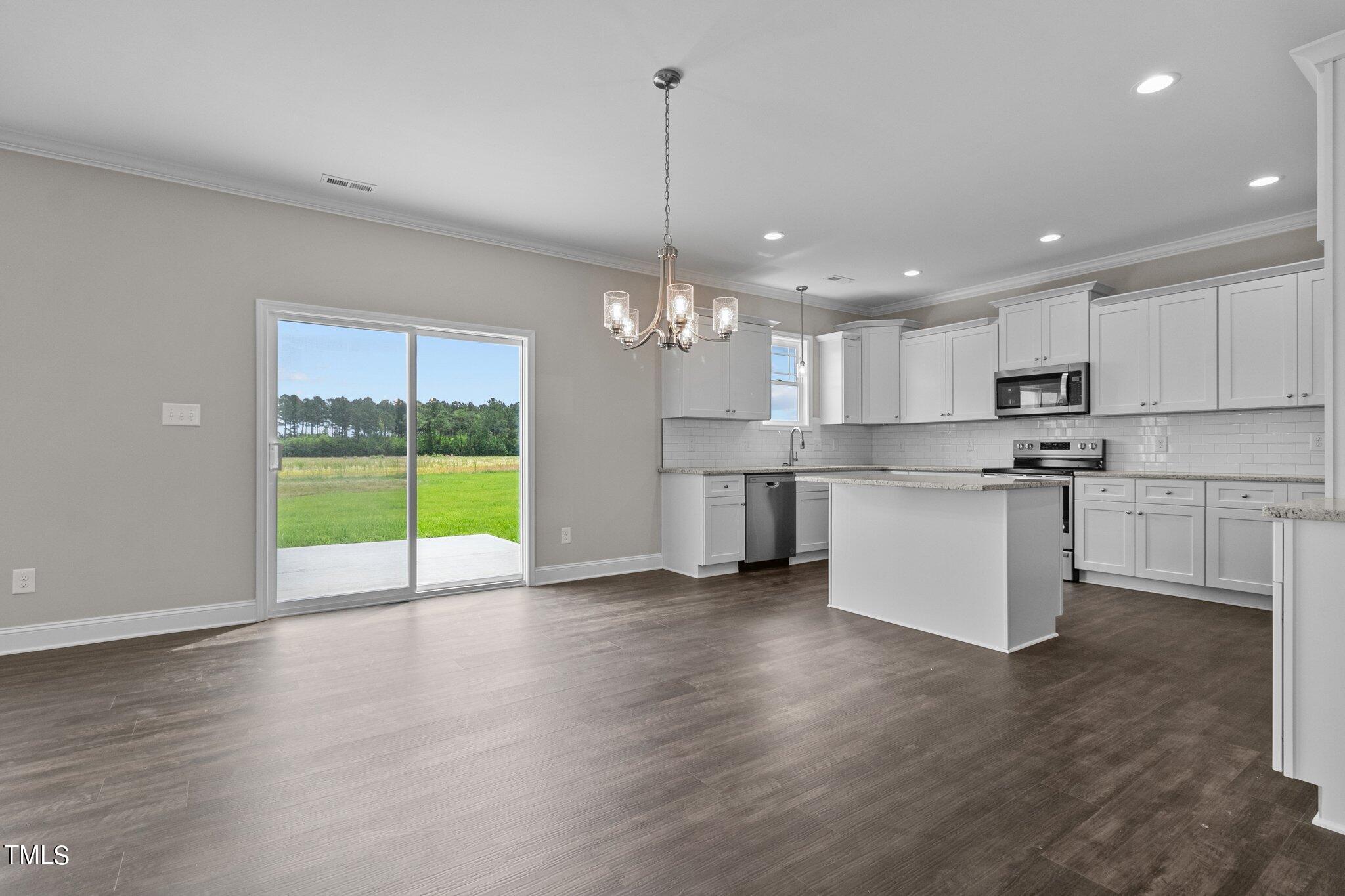 3206 Horseshoe Road Autryville, NC 28318 - Photo 11 of 35 10-web-or-mls-IMG_5014
