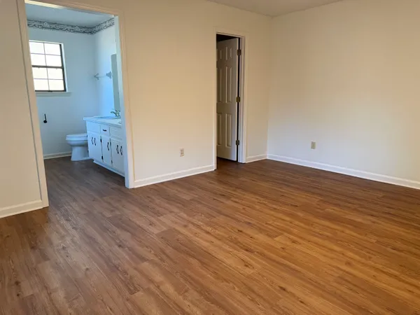 $2,200 | 432 Merlin Way, Tallahassee, FL 32301