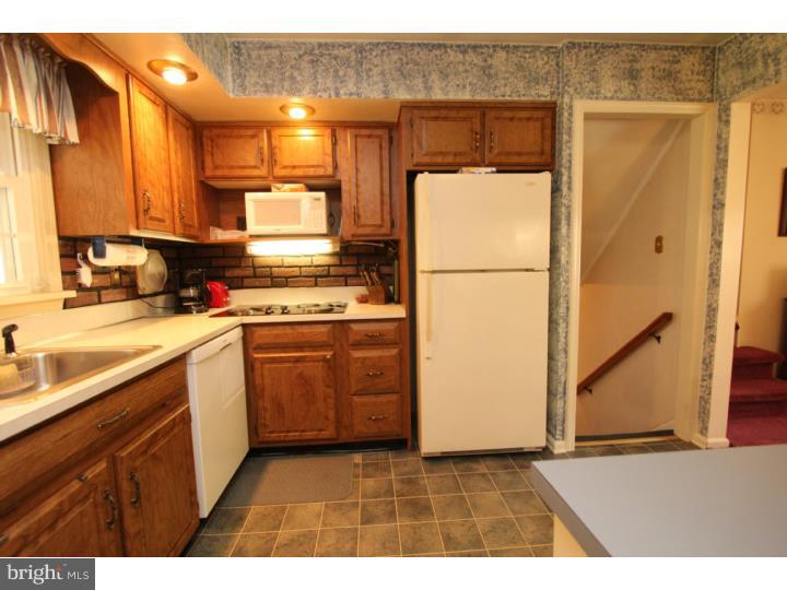 211 Spohn Road Sinking Spring, PA 19608 - Photo 3 of 19