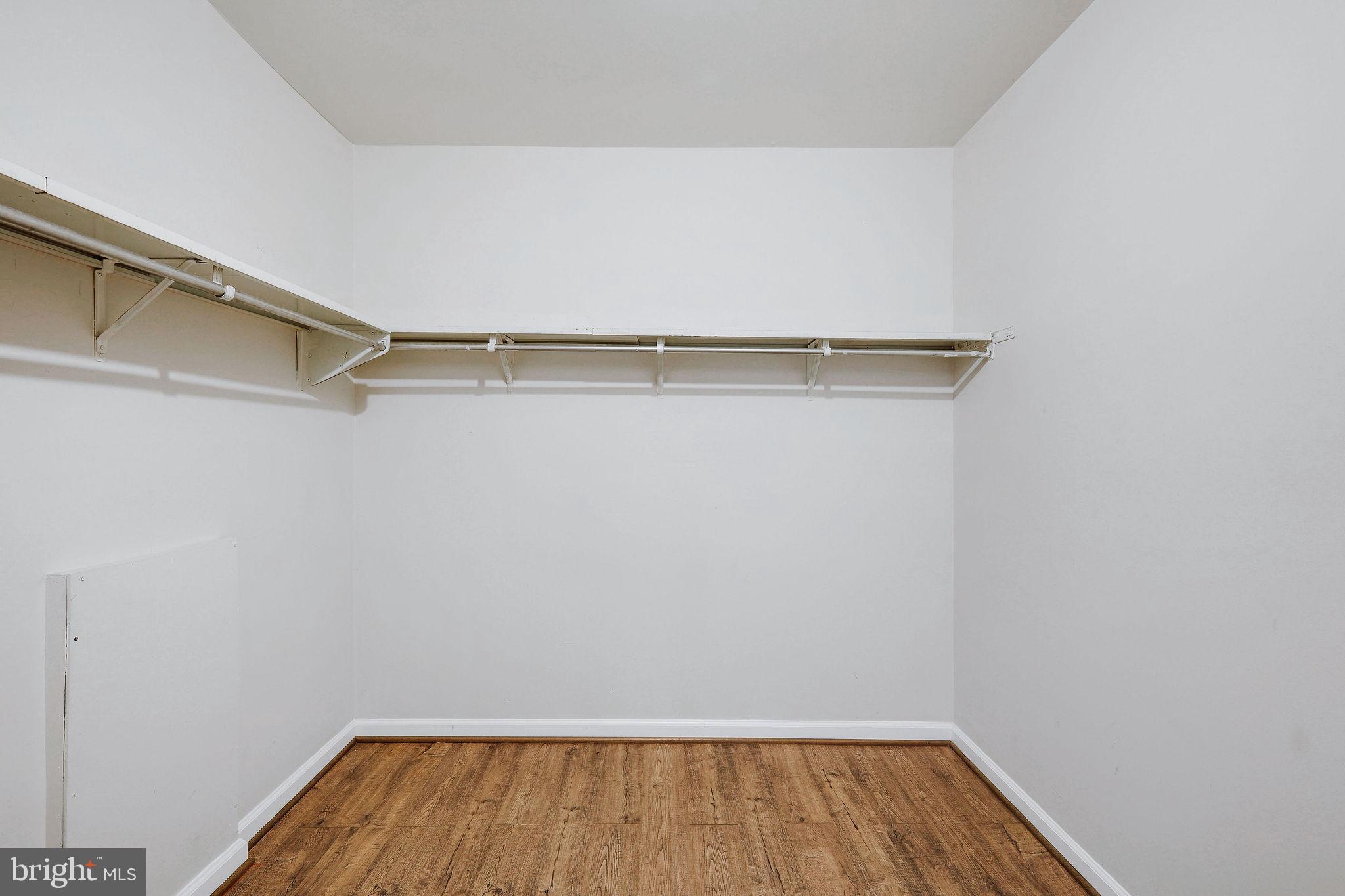 11240 Cherry Hill Road, Unit 18 Beltsville, MD 20705 - Photo 25 of 28 a view of room