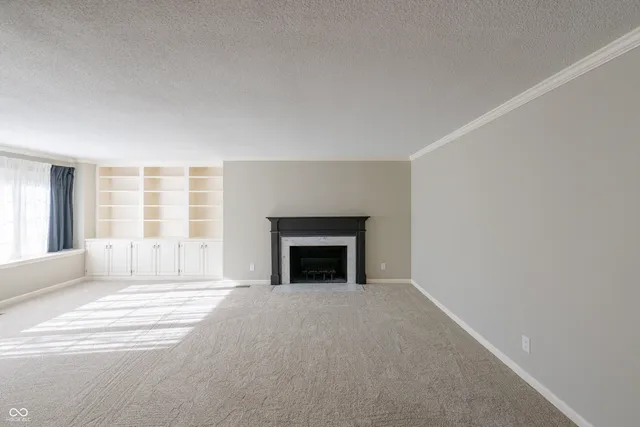 $442,500 | 12482 Charing Cross Road, Carmel, IN 46033