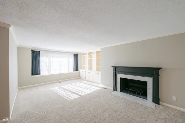 $442,500 | 12482 Charing Cross Road, Carmel, IN 46033