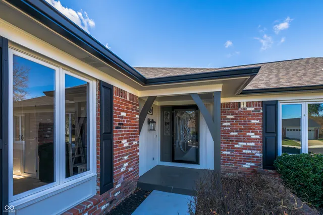 $442,500 | 12482 Charing Cross Road, Carmel, IN 46033